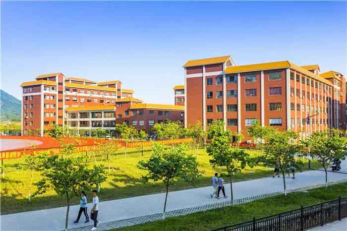 2021年廣州珠江職業(yè)技術(shù)學(xué)院高職擴(kuò)招專項(xiàng)行動(dòng)招生簡章(圖2)